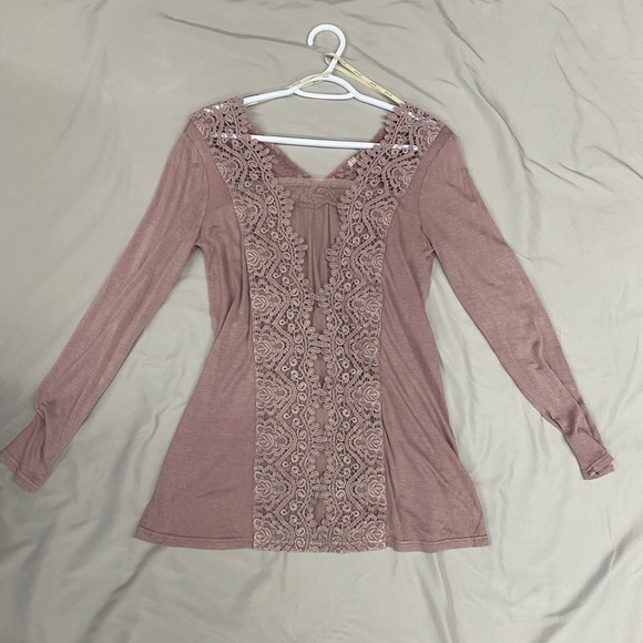gimmicks by BKE Tops - Lavender blouse